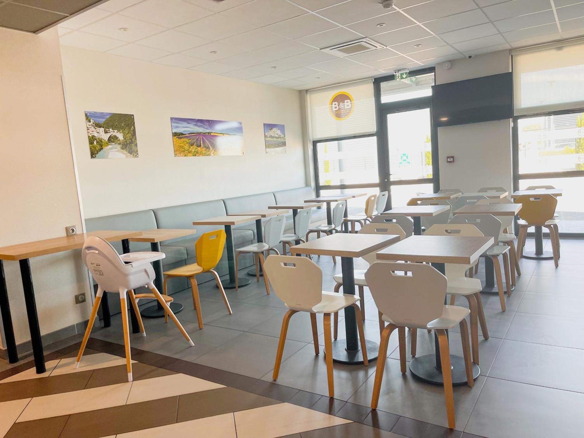 B&B Hotel Montelimar Sud Zewnętrze zdjęcie